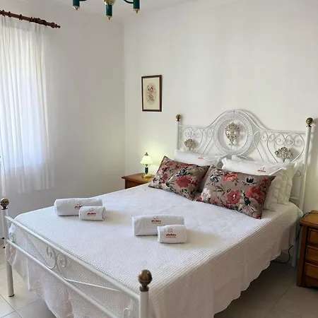 Jardim Santa Eulalia By * 알부페이라