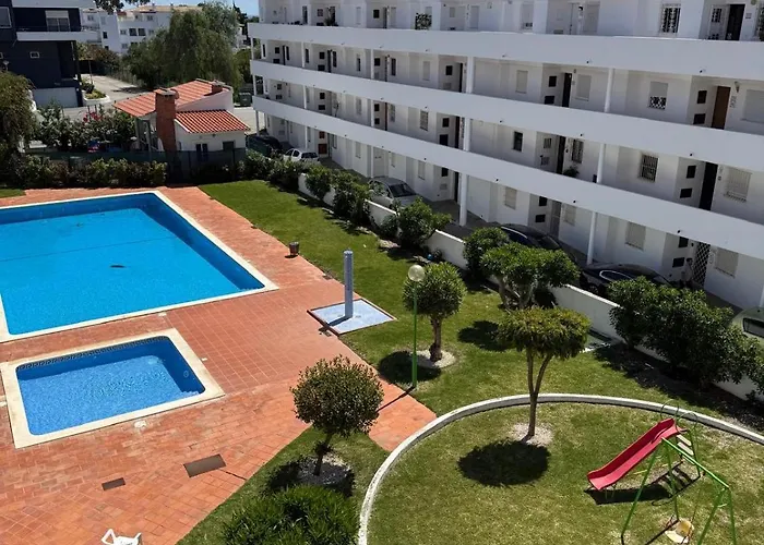 Jardim Santa Eulalia By アルブフェイラ